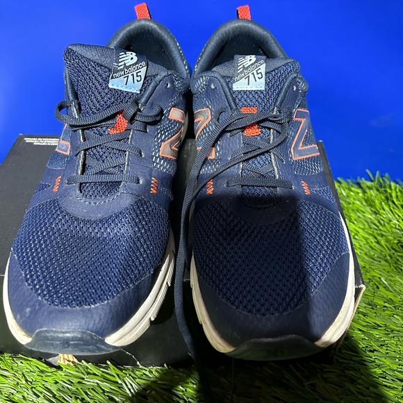 Size 10 - New Balance 715 Sneakers. Good Condition - Picture 2 of 3